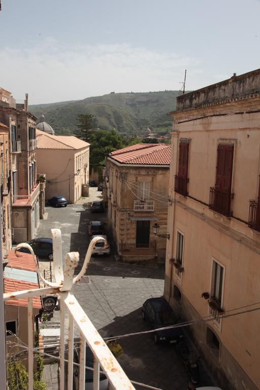 特罗佩阿Al Vecchio Castello住宿加早餐旅馆 外观 照片
