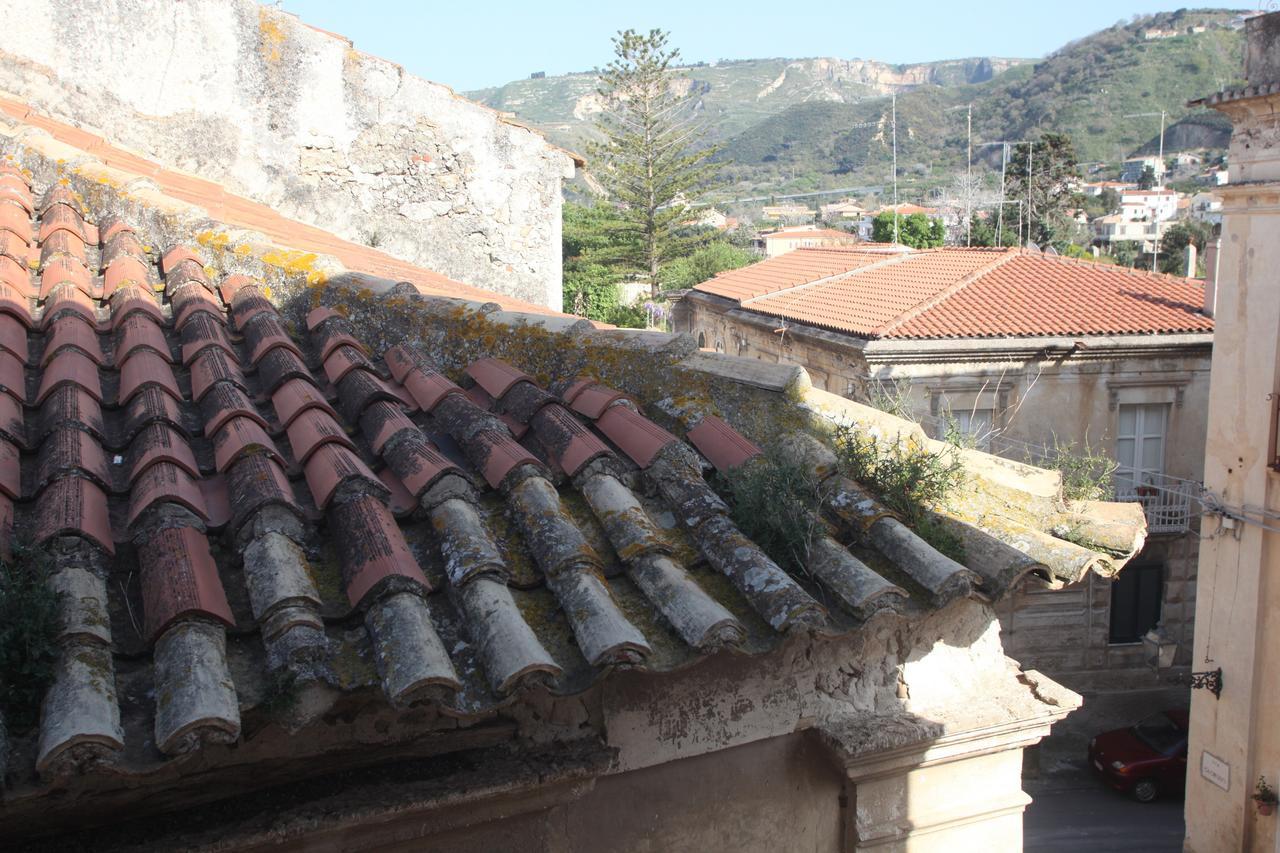 特罗佩阿Al Vecchio Castello住宿加早餐旅馆 外观 照片